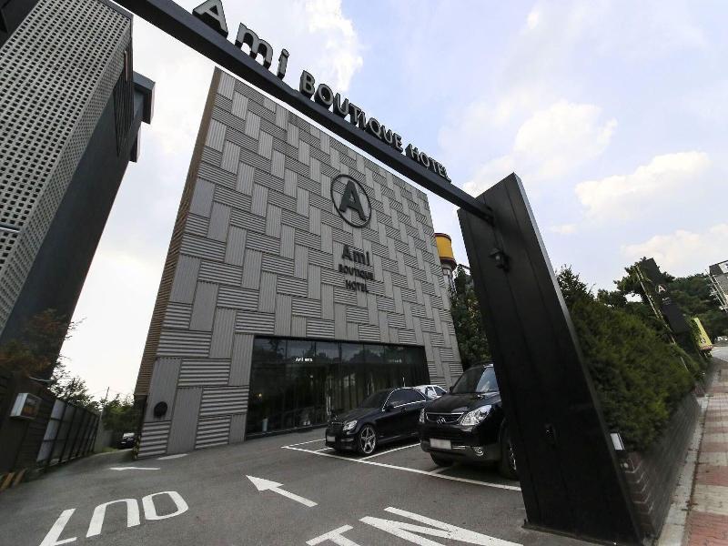 Ami Boutique Hotel image