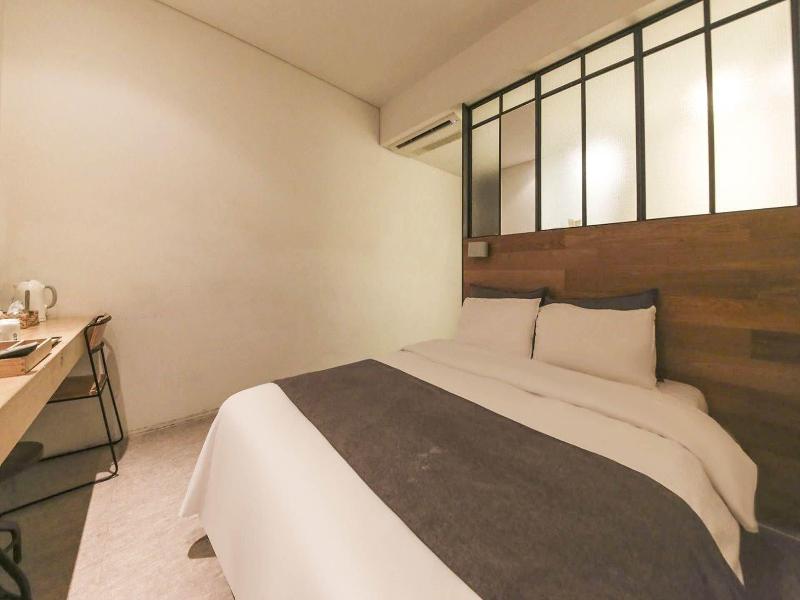 Ami Boutique Hotel image