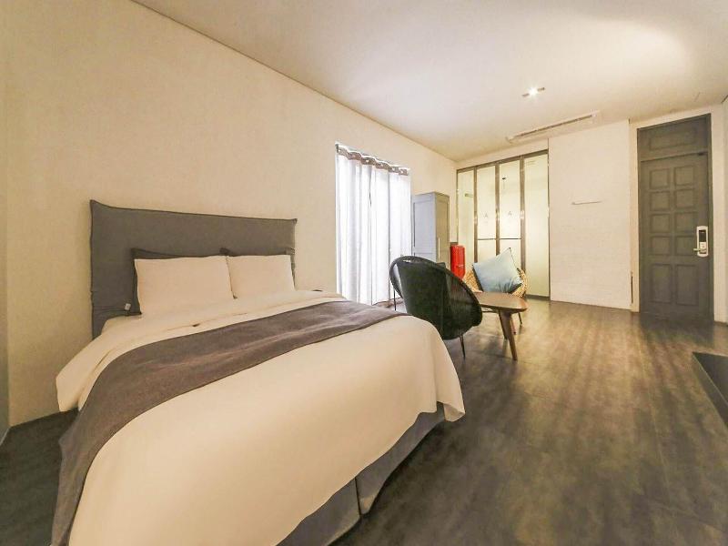 Ami Boutique Hotel image