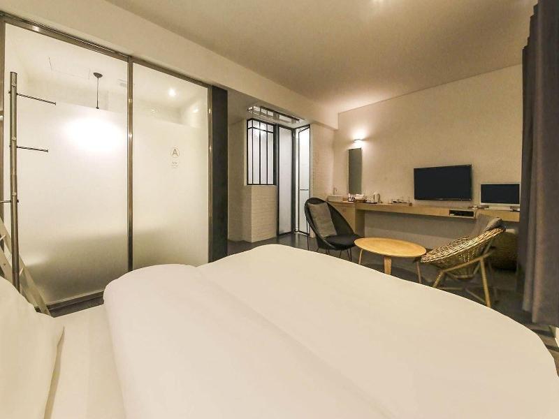 Ami Boutique Hotel image