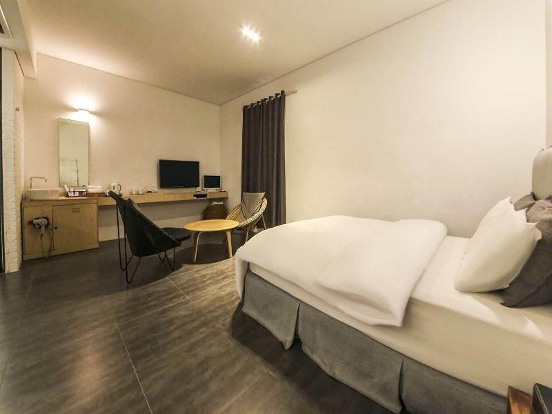 Ami Boutique Hotel image
