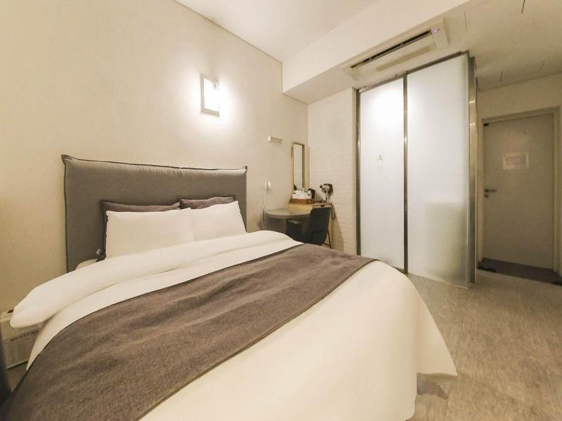 Ami Boutique Hotel image