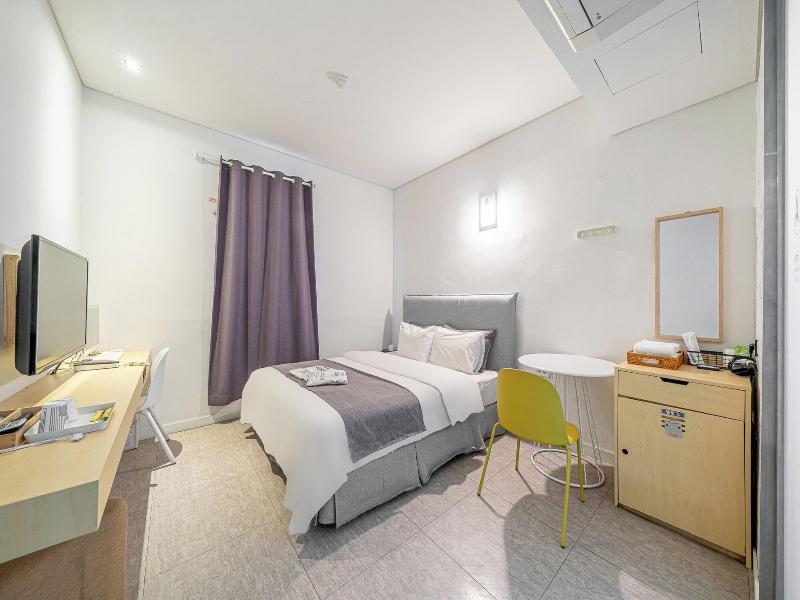 Ami Boutique Hotel image