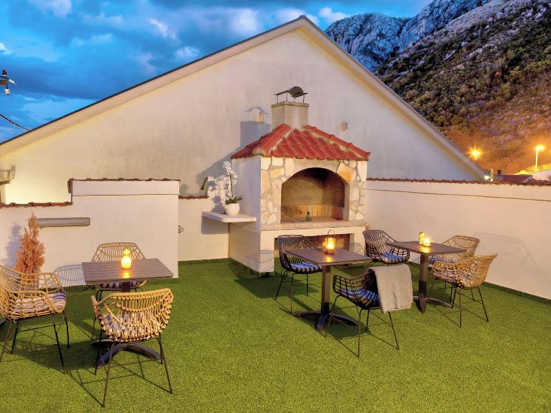 Hotel Sinan Han image