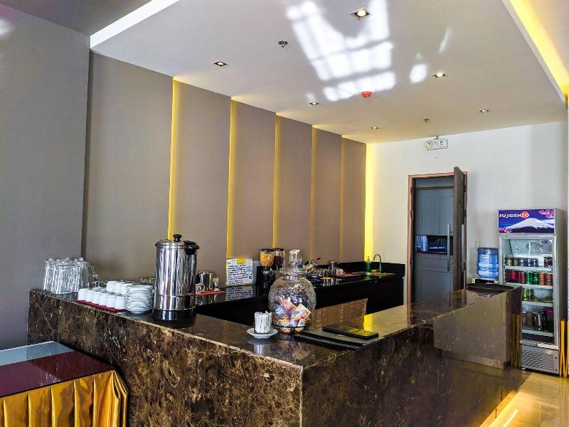 Sotogrande Neopolitan Hotel image