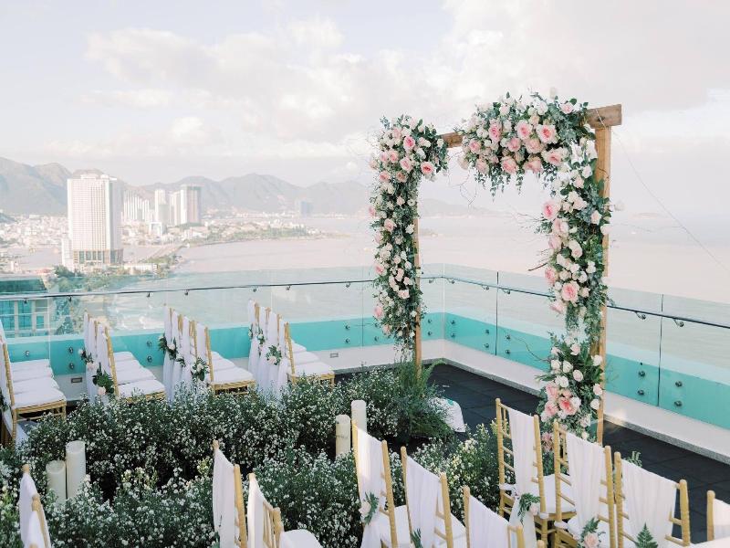 Sheraton Nha Trang Hotel and Spa image