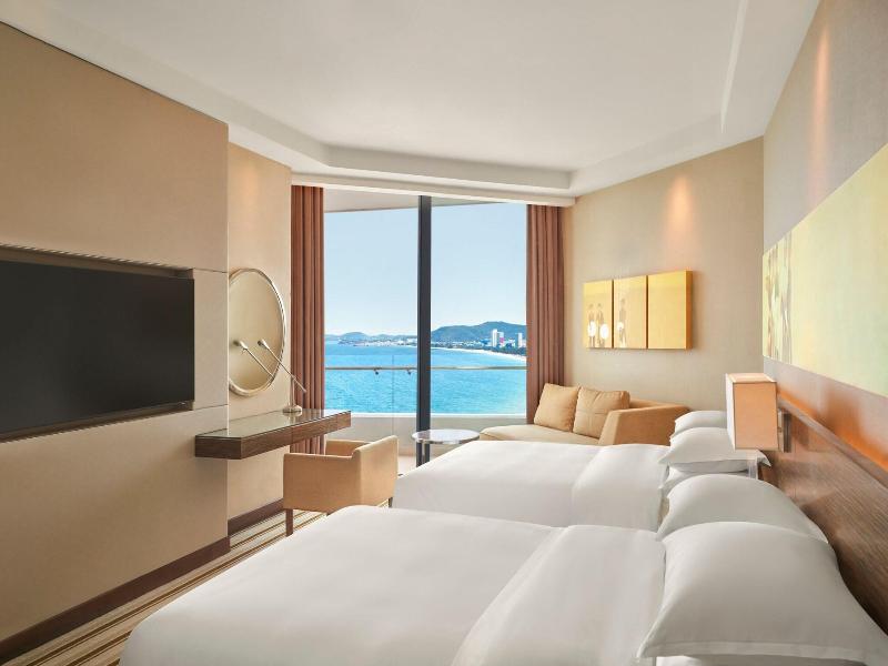 Sheraton Nha Trang Hotel and Spa image