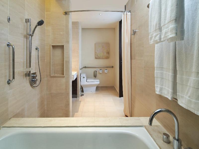 Sheraton Nha Trang Hotel and Spa image