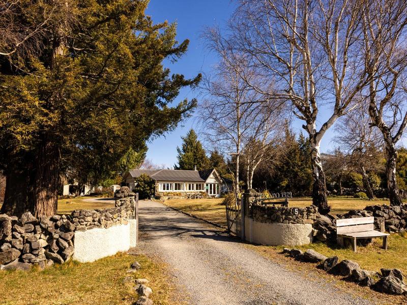 Tekapo1929 Lakefront Villa