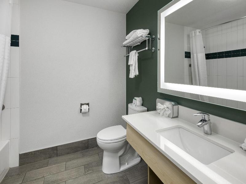 Best Western Portland West Beaverton image
