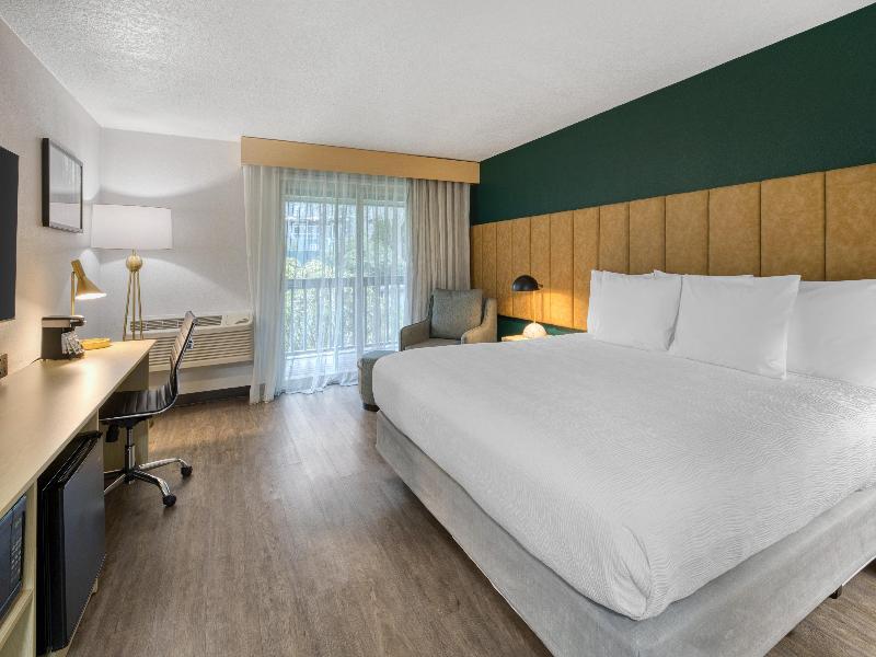 Best Western Portland West Beaverton image