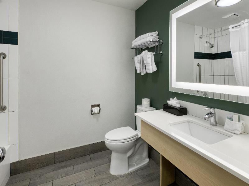 Best Western Portland West Beaverton image