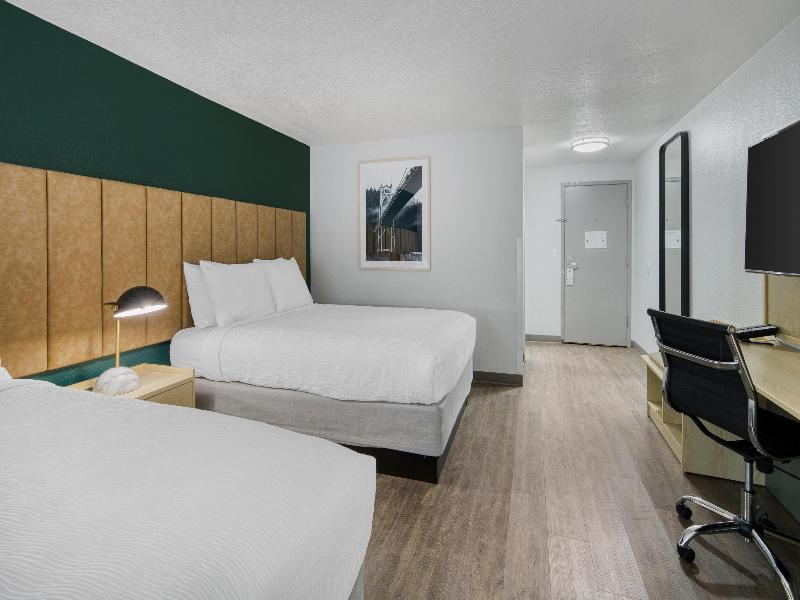 Best Western Portland West Beaverton image