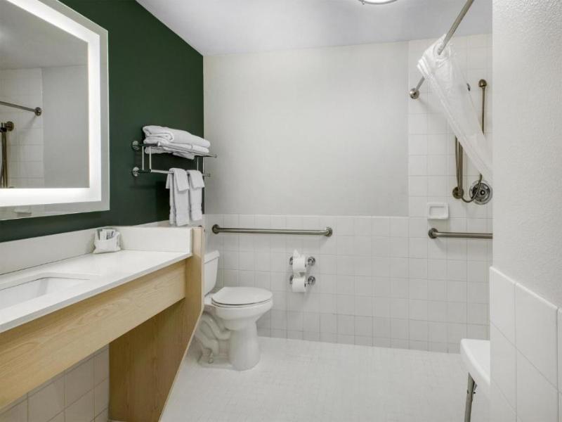 Best Western Portland West Beaverton image