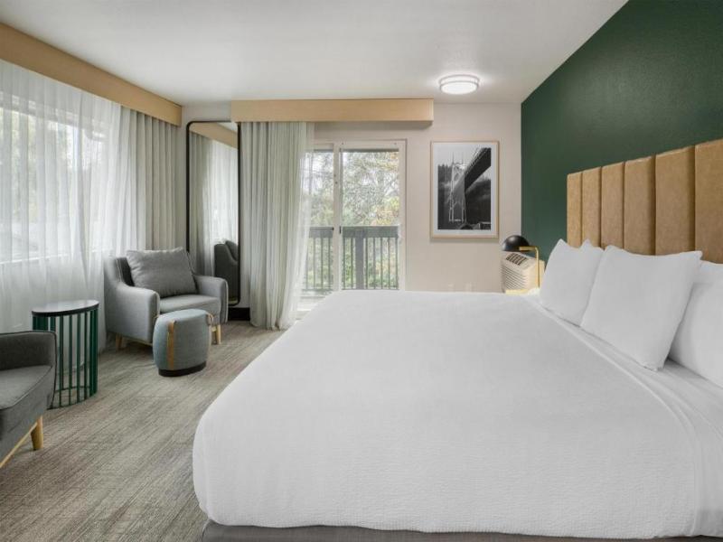 Best Western Portland West Beaverton image