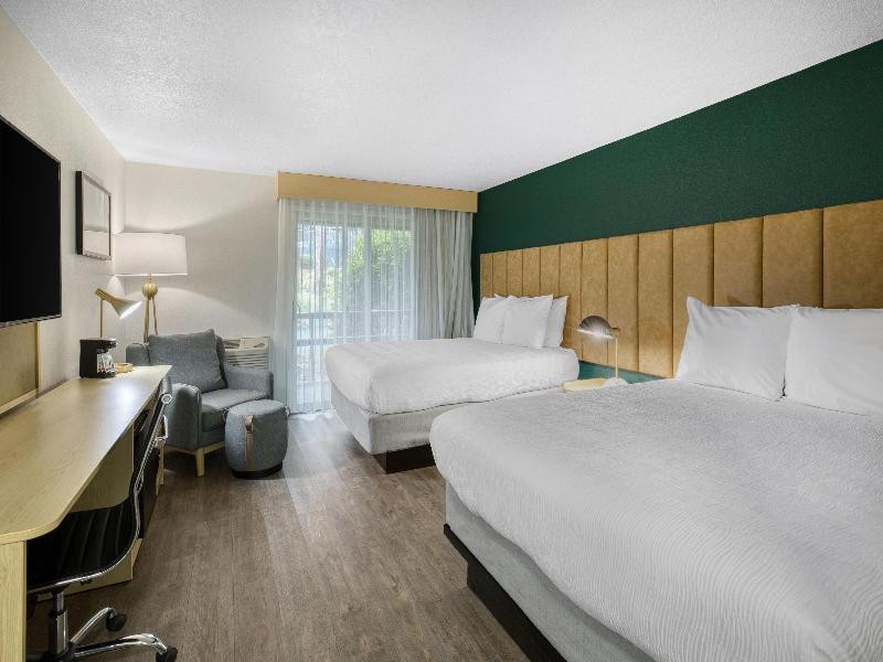 Best Western Portland West Beaverton image