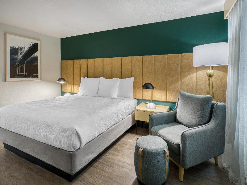 Best Western Portland West Beaverton image