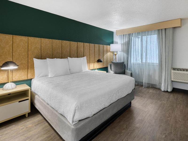 Best Western Portland West Beaverton image