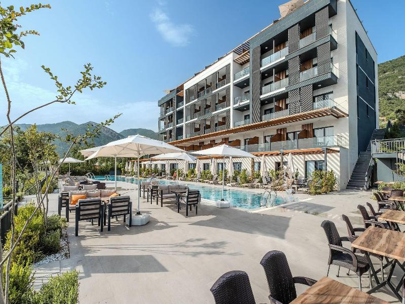 Montenegro Lodge image