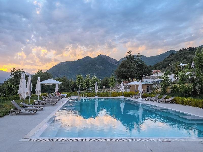 Montenegro Lodge image