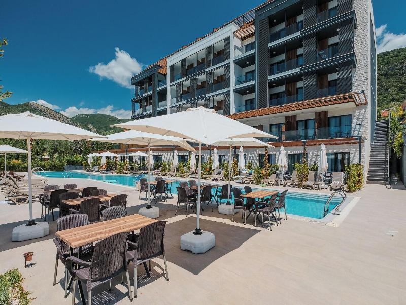 Montenegro Lodge image
