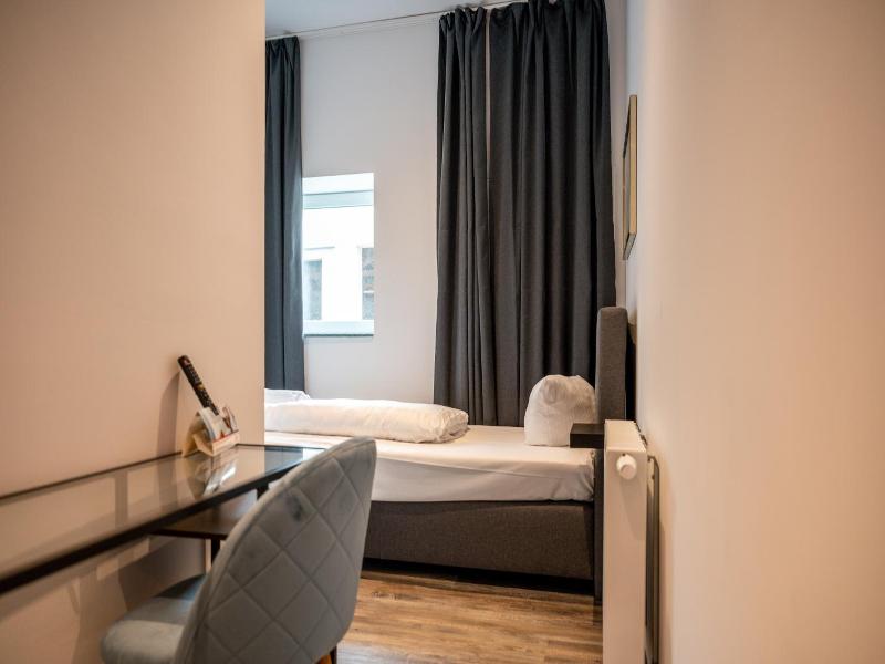 Vintage Hotel Köln Pulheim - Kostenlose Parkplätze image