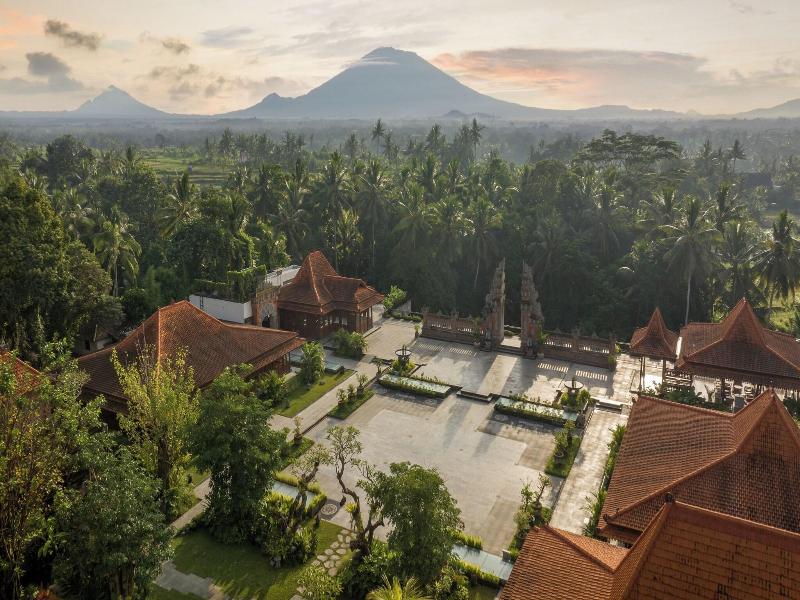 Anumana De Suite image
