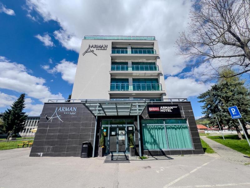 Hotel Arman image