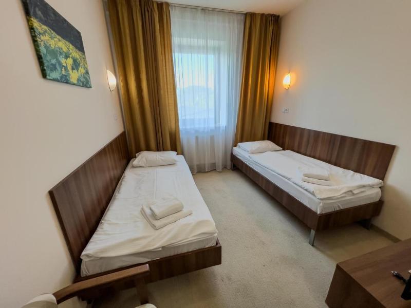 Hotel Arman image