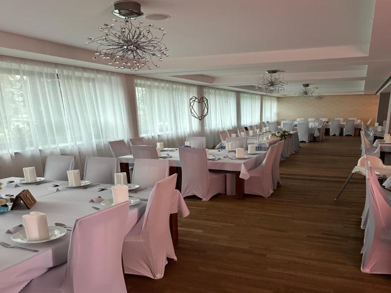 Hotel Arman image