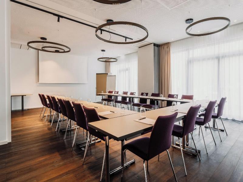 Grimms Hotel Hanau image