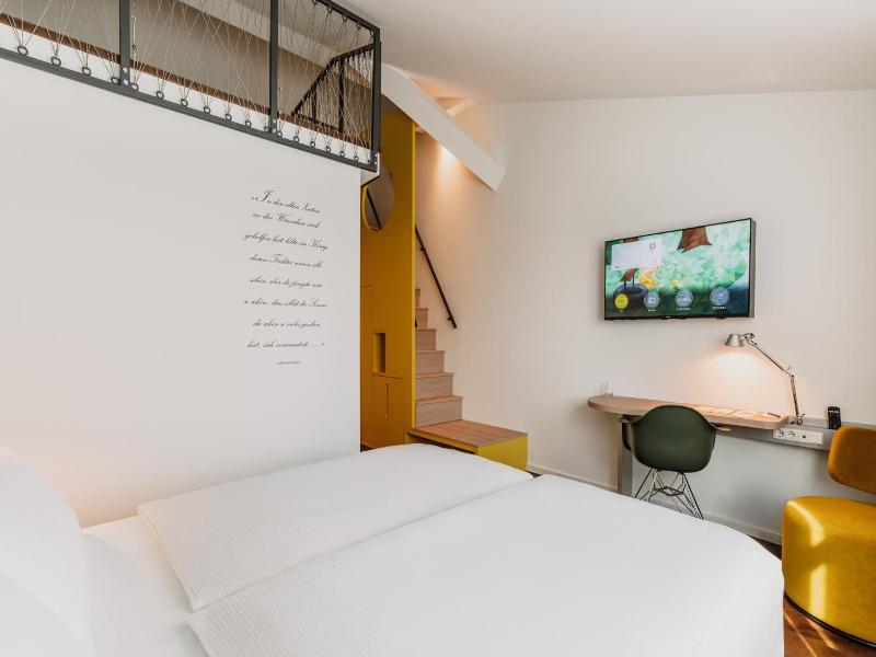 Grimms Hotel Hanau image