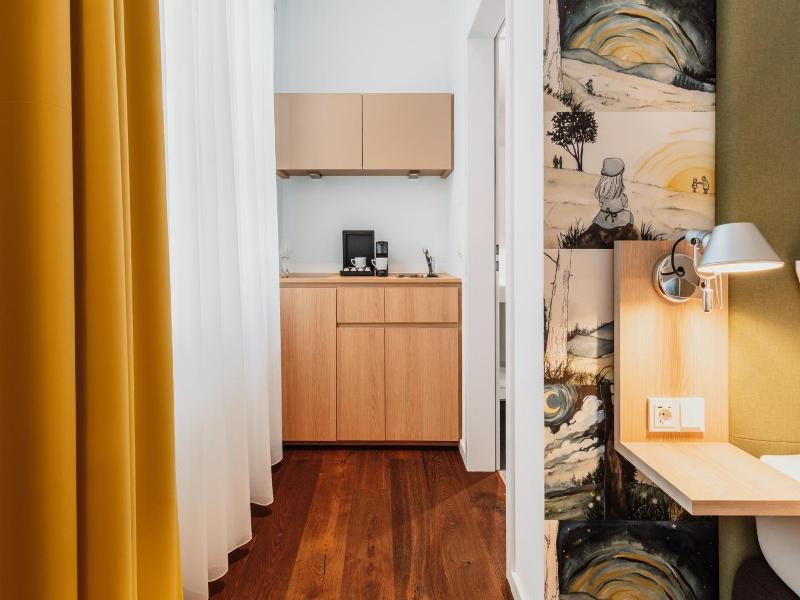 Grimms Hotel Hanau image