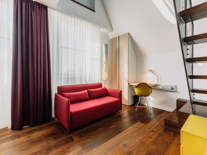 Grimms Hotel Hanau image
