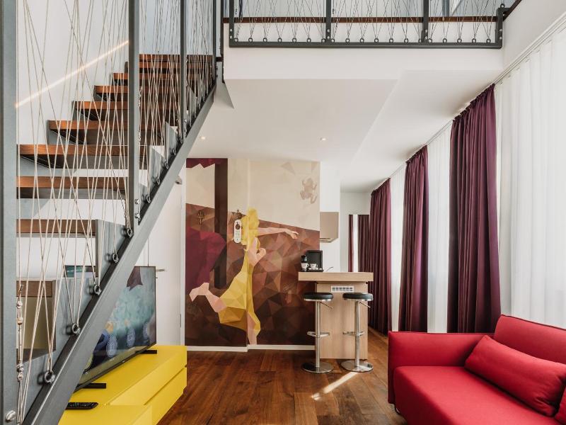 Grimms Hotel Hanau image