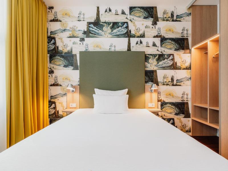 Grimms Hotel Hanau image