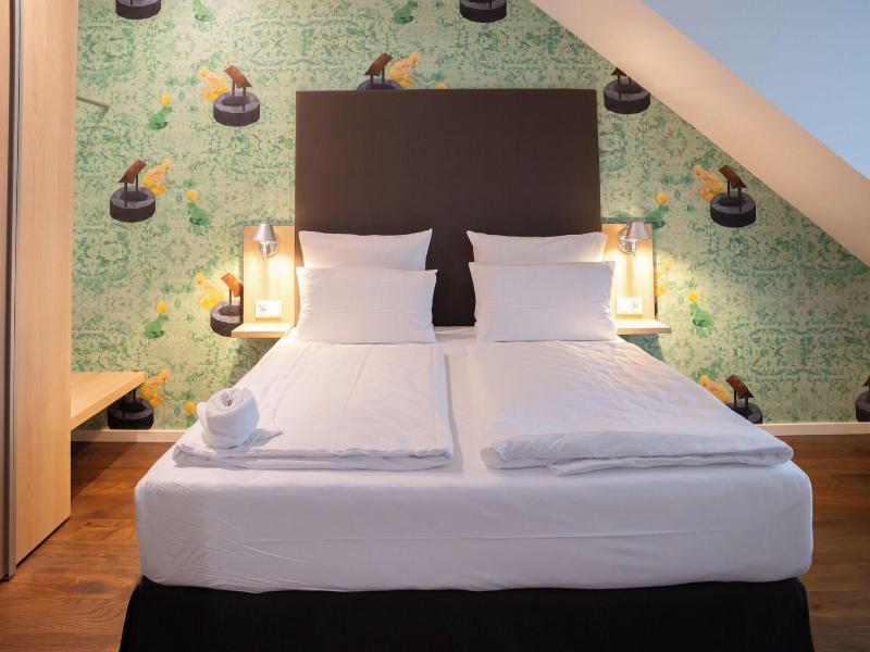 Grimms Hotel Hanau image