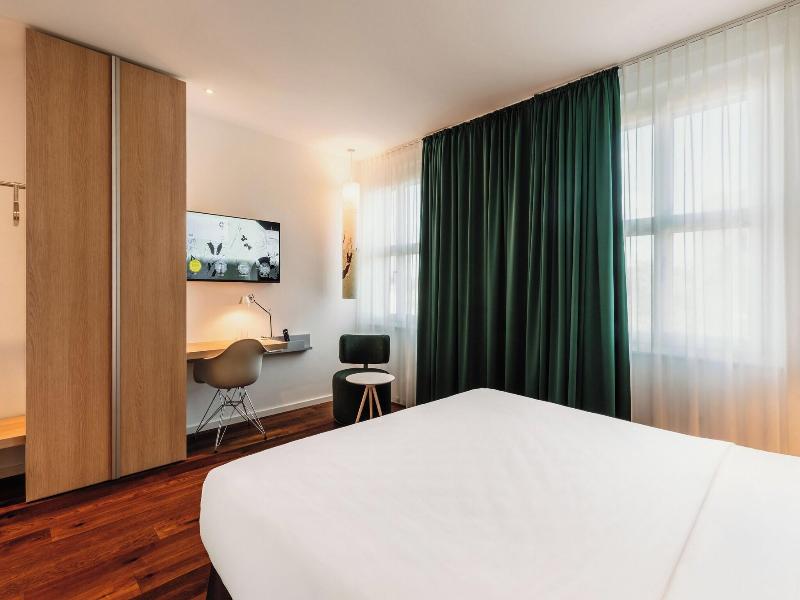Grimms Hotel Hanau image