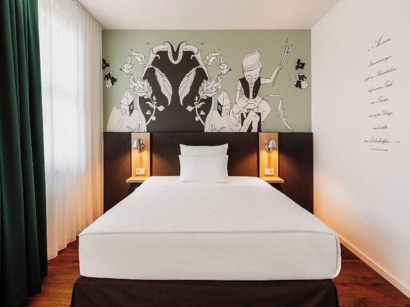 Grimms Hotel Hanau image