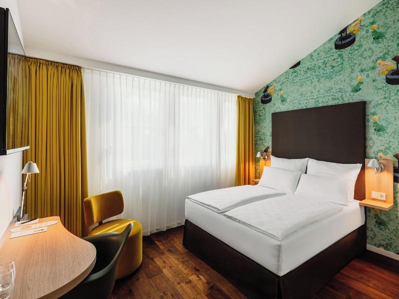 Grimms Hotel Hanau image