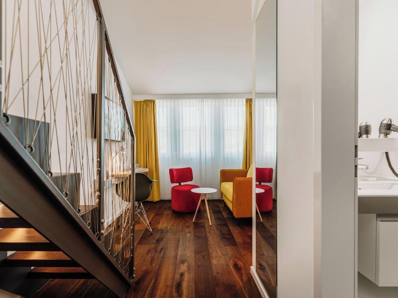 Grimms Hotel Hanau image