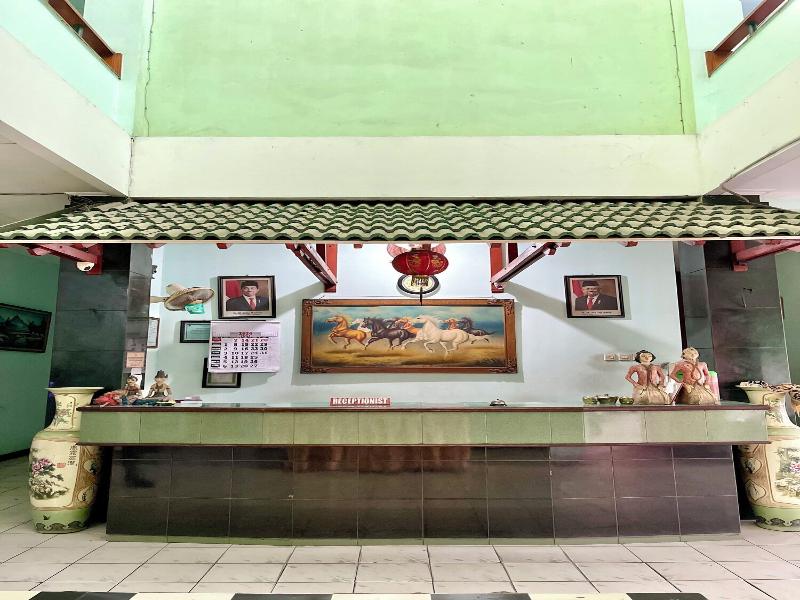 Hotel Tirtonadi Permai