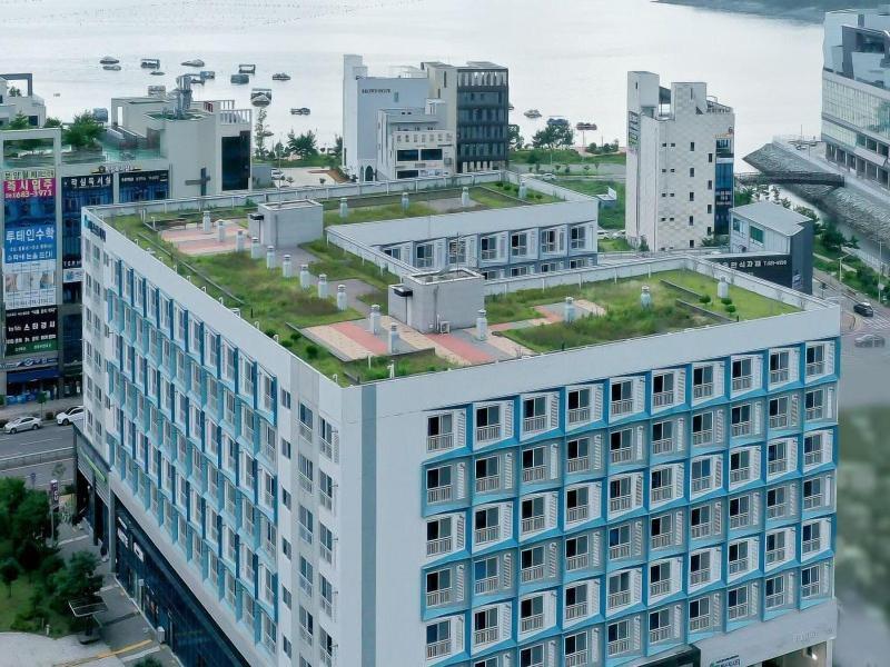 Firstcity Hotel Yeosu image