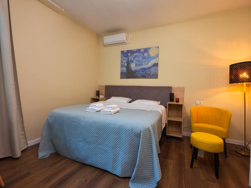 Romana Luxury Design Suites - City Center image