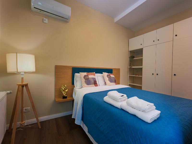 Romana Luxury Design Suites - City Center image