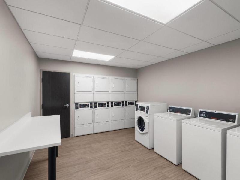 Echo Suites Extended Stay By Wyndham Bozeman — view