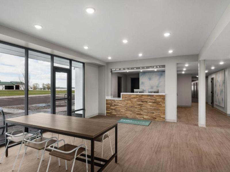 Echo Suites Extended Stay By Wyndham Bozeman — view