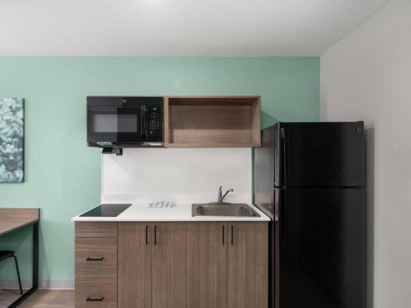 Echo Suites Extended Stay By Wyndham Bozeman — exterior view