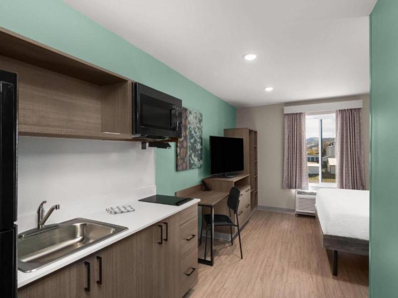 Echo Suites Extended Stay By Wyndham Bozeman image