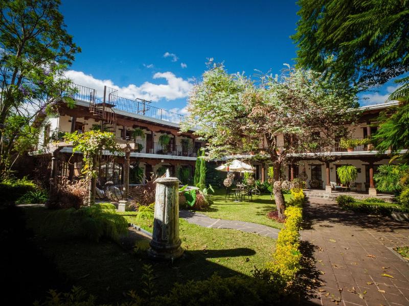 Hotel Cacique Real image
